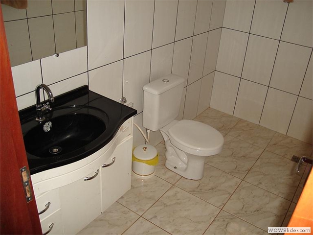 BANHEIRO INTERNO